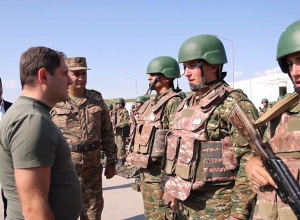 ՀՀ պաշտպանության նախարար Սուրեն Պապիկյանն այցելել է N բանակային զորամիավորում