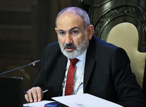 Что должен делать водитель частного такси? Для чего нужна лицензия? Пашинян