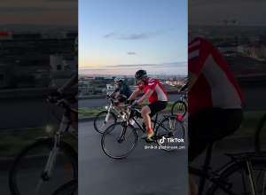 Никол Пашинян совершил 17-й велопробег