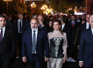 Վարչապետը տիկնոջ հետ ներկա է գտնվել «Մայր աստվածություն. Անահիտից Մարիամ»  ցուցահանդեսի բացմանը