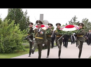 Սուրեն Պապիկյանը մասնակցել է զոհերի հիշատակին մատուցված հարգանքի տուրքի միջոցառմանը