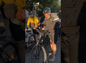 Երևան-Էջմիածին-Երևան. Նիկոլ Փաշինյանը կրկին հեծանիվ է վարել