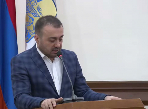 Որ ուղղությամբ նայում ես՝ քաղաքի կառավարումը տապալված է. արտահերթ ընտրություններ են պետք