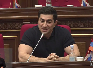 Երբ դատավորը քաղաքական անցյալ է ունենում, ի՞նչ մոտեցում եք որդեգրում. Քոչարյանը` դատախազին