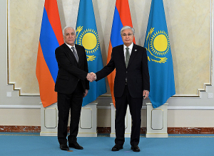 Президент Ваагн Хачатурян встретился с Президентом Казахстана Касым-Жомартом Токаевым