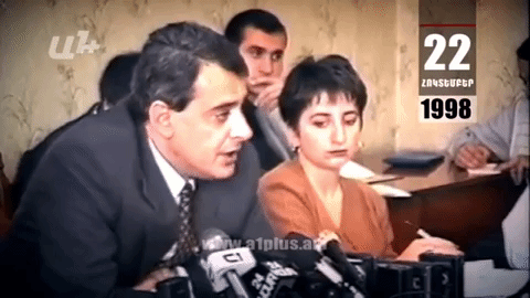 Календарь. 22 октября: Давид Шахназарян обвиняет власти Роберта Кочаряна