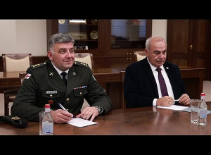 Սուրեն Պապիկյանն ընդունել է Վրաստանի արտակարգ և լիազոր դեսպան Գիորգի Շարվաշիձեին