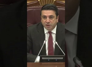 Вы специально влезаете в телефоны: Ален Симонян