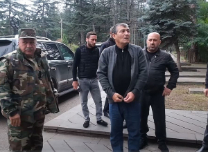 Сасун Микаелян встретился с еркрапах из Тавуша