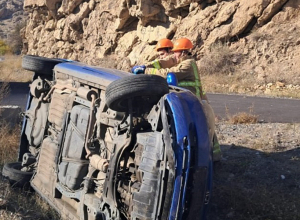 «Hyundai» մակնիշի ավտոմեքենան դուրս է եկել ճանապարհի երթևեկելի հատվածից և կողաշրջվել.