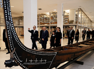 Премьер-министр с супругой посетили музеи Ватикана