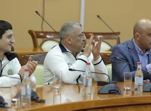 ՊՆ-ում հյուրընկալվել են Ըմբշամարտի զինվորականների աշխարհի 37-րդ առաջնության մասնակից մարզիկները