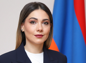 ՀՀ արդարադատության նախարարը հիվանդանոցում տեսակցել է կալանավորված մոր 8 ամսական երեխային