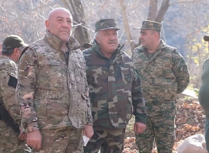 Сасун Микаелян на позициях: видеоматериал СДЕ