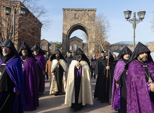 Մայր Աթոռ Սուրբ Էջմիածնում նշվեց  հայոց առաջին լուսավորիչների տոնը