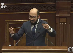 Стыдно, брат, ты вдвое выше меня