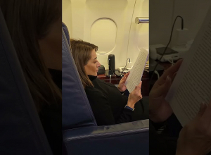 Աննա Հակոբյանը ինքնաթիռից տեսանյութ է հրապարակել