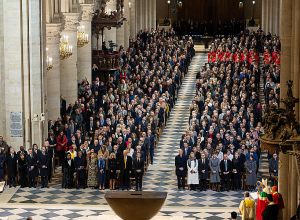 Նիկոլ Փաշինյանն ու Աննա Հակոբյանը ներկա են գտնվել Փարիզի Աստվածամոր տաճարի վերաբացման արարողությանը