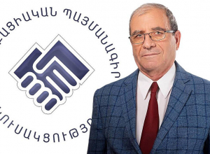 Միաձայն որոշում է կայացվել հեռացնել Հակոբ Ասլանյանին խմբակցության կազմից