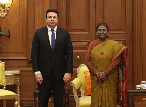 Հնդկաստանը Հայաստանի համար կարևոր գործընկեր է. Ալեն Սիմոնյանը՝ Հնդկաստանի նախագահին