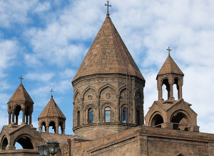 Մայր Աթոռը նպատակահարմար չի նկատում Հանրայինի եթերով Ամենայն Հայոց Հայրապետի ուղերձի հեռարձակումը