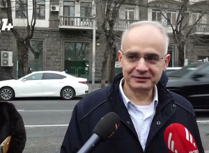 Եկել եմ աջակցեմ Մարությանին. Լևոն Զուրաբյան