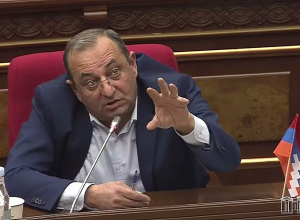 Кто заказал эту карту? Минасян - членам ГД