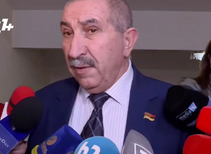 Арцах сдали россияне при сотрудничестве с азербайджанцами: Гагик Мелконян