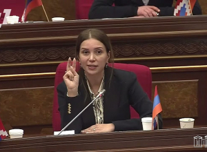 В поисках коррупции не ходите далеко, смотрите вокруг себя, а не на простых граждан: Григорян