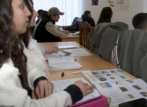 Կապանցի երեխաները հարևան երկրի լեզուն են սովորում