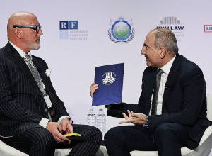 Пашинян ответил на вопросы спикера Дэйвида Кари