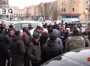 Մսագործ-մսավաճառների բողոքը շարունակվում է. խնդիրը դեռ լուծում չի գտել