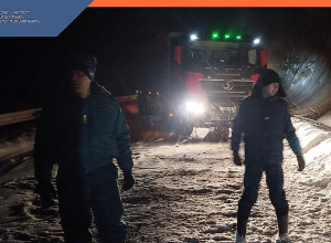 Տանձավեր գյուղում տեղի է ունեցել շղթայական ավտովթար՝ 6 տրանսպորտային միջոցի մասնակցությամբ, ևս 9 տրանսպորտային միջոց հայտնվել է ճանապարհամերձ հատվածում