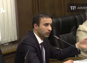 Налоговые тарифы должны быть таковыми, чтобы человеку хотелось прийти и полностью работать в белом поле