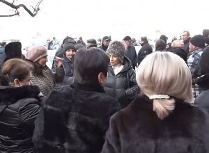 Տնտեսվարողների բողոքի ակցիան Կառավարության շենքի մոտ. ՈՒՂԻՂ