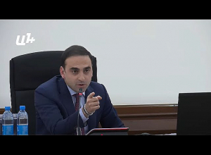 Кто бы вы ни были, не давайте нам советов, а жителям Ахтанака вопрос задам я: Авинян