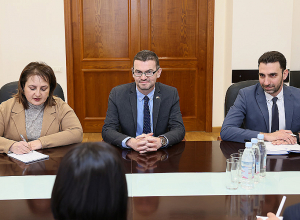 ԿԳՄՍ նախարարը ՀՀ-ում Միացյալ Թագավորության դեսպանի հետ քննարկել է համագործակցության զարգացմանը վերաբերող հարցեր