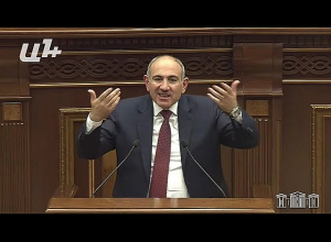 «Մի հատ հայրիկին այսօր երեկոյան հարցրեք՝ բանավիճելու բան կա, թե՞ չկա»