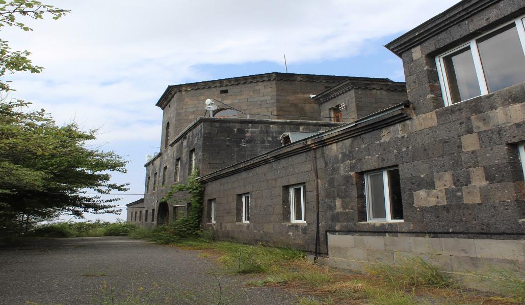 «Նոր Ամբերդ» գիտահետազոտական-