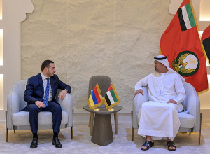 Աբու Դաբիում հանդիպել են ՀՀ բարձր տեխնոլոգիական արդյունաբերության նախարարն ու ԱՄԷ պաշտպանության պետնախարարը