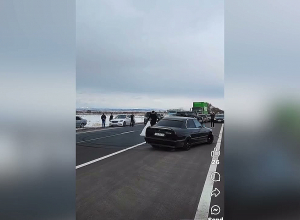 Վաղարշապատ-Արմավիր ավտոճանապարհը փակած և «դրիֆթ» կատարած տղամարդիկ ձերբակալվել են