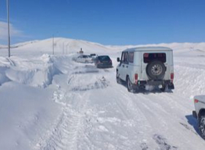 Փրկարարների օգնությամբ ավտոմեքենաները դուրս են բերվել խցանումից
