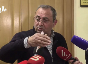 «Իշխանություններն այդքան հավատում են Բաքվի խոսքերին, ուրեմն՝ թող վեր կենան, գնան Բաքու». Արծվիկ Մինասյան