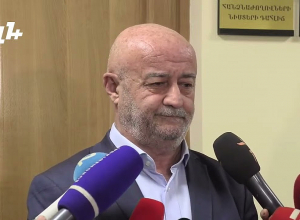 Ինձ քաղաքական ճնշումների են ենթարկում, եթե խելոք չպահեմ՝ կկալանավորեն.Հովիկ Աղազարյան