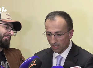 Մենք ռազմական գործողություն չենք սկսելու. Արսեն Թորոսյան