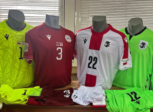 Որ մարզաշապիկով դաշտ դուրս կգա Հայաստանի հավաքականը Վրաստանի դեմ խաղում