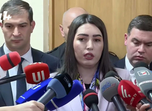 Արփինե Սարգսյանի ճեպազրույցը