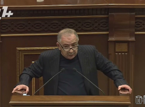 «Ձեզ ահավոր ժամանակներ են սպասվում». Աղվան Վարդանյան