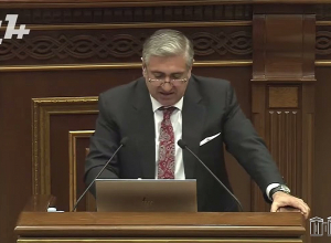 Պատերազմը տեղափոխվեց Հայաստանի տարածք․ Արթուր Խաչատրյան