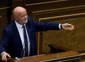 Դուք կարող եք երդվել, ես կարող եմ քֆուր ուտել․ Աղազարյանը՝ իր վրա հարուցված քրեական գործի մասին